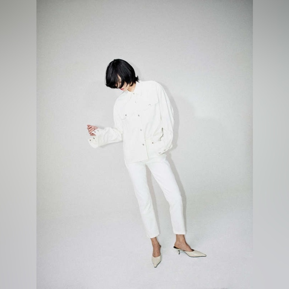 Agolde Riley Long High Rise Straight Leg Jeans With Raw Hem In Sour Cream Color - Picture 3 of 16